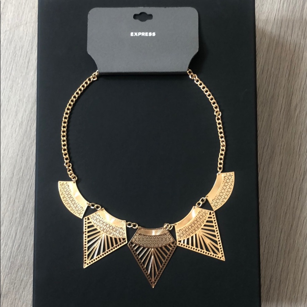 NWT Gold Statement Necklace